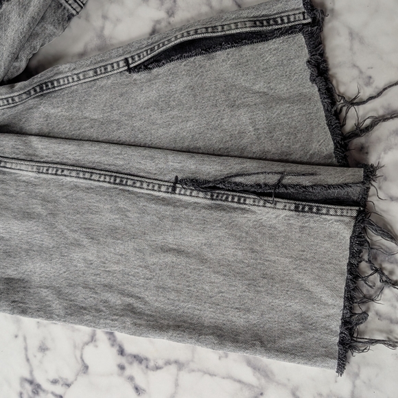 Zara Gray Denim Jeans - Picture 4 of 4